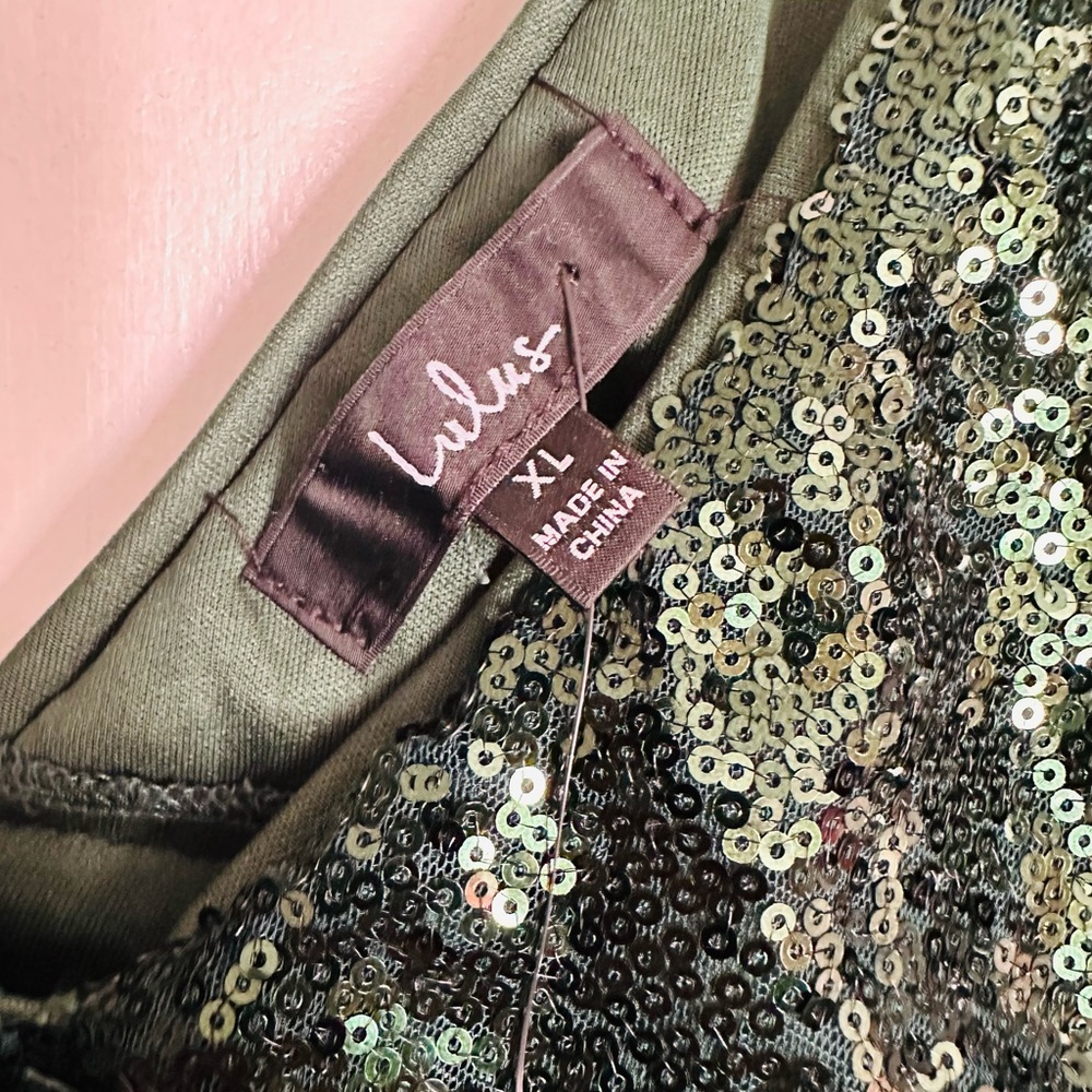 Lulus - Picture 10 of 11